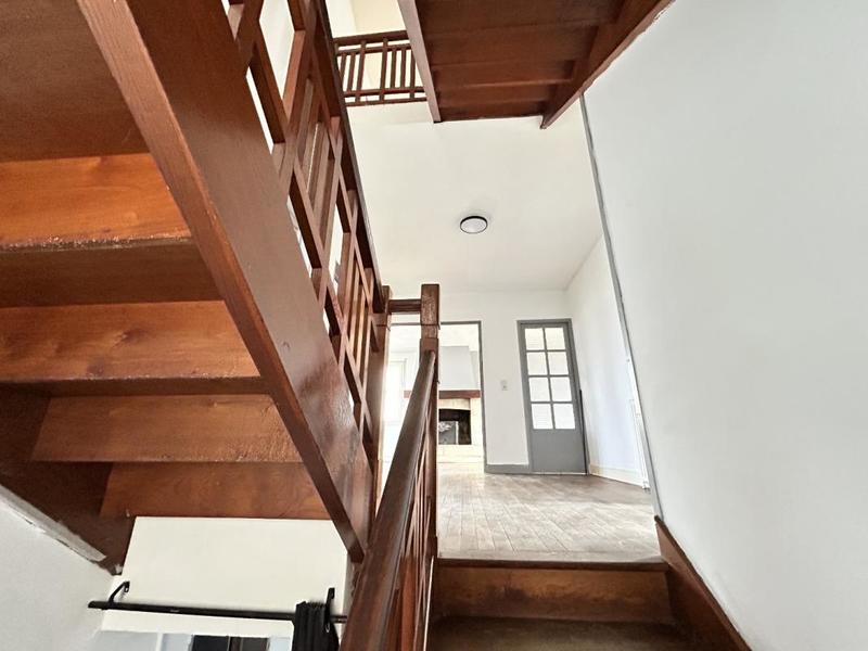 Maison - 161 m² - 6 pièces