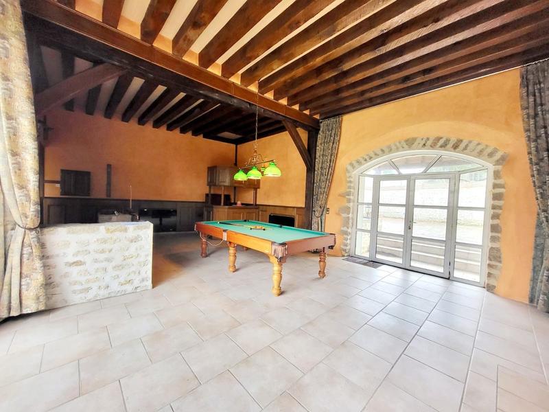 Maison - 293 m² - 5 pièces