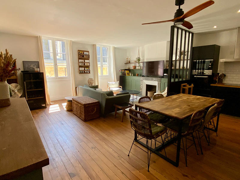 Appartement - 92 m² - 4 pièces