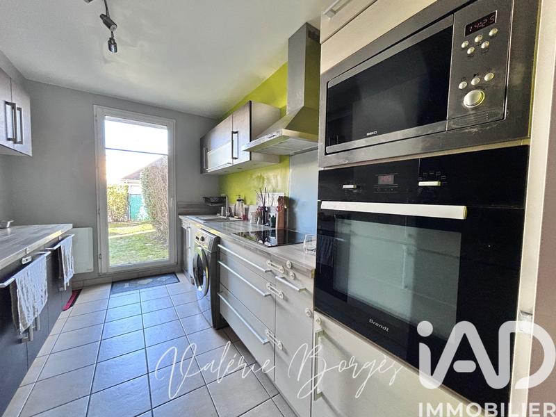 Maison - 80 m² - 5 pièces