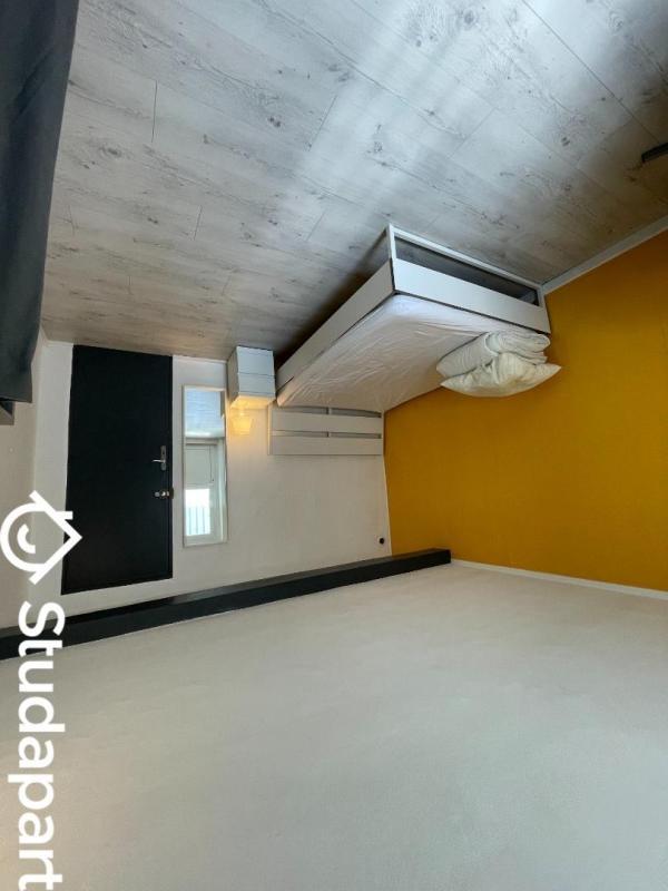 Chambre - 12 m² - 1 pièce