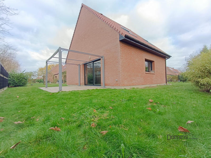 Maison - 101 m² - 4 pièces