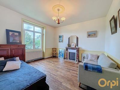 Propriété - 98 m² - 5 pièces