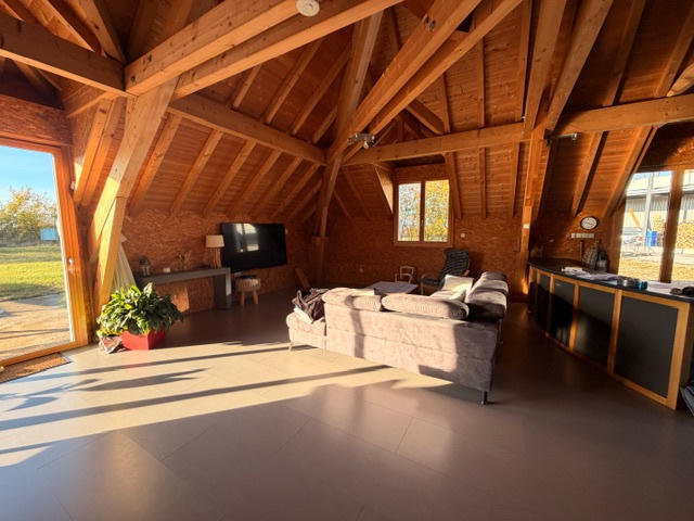 Maison - 206 m² - 5 pièces