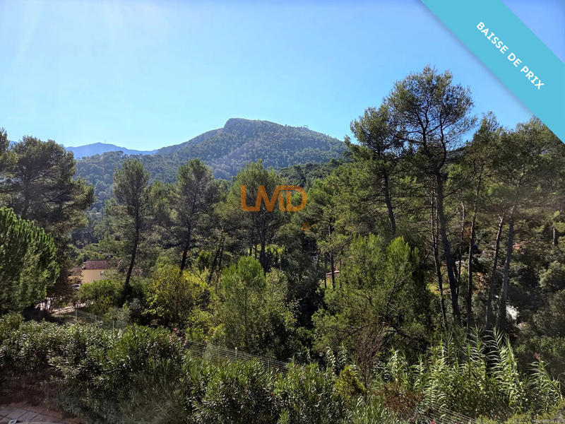 Propriété - 181 m² - 7 pièces