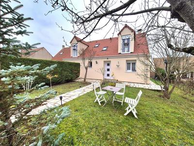 Maison - 108 m² - 5 pièces