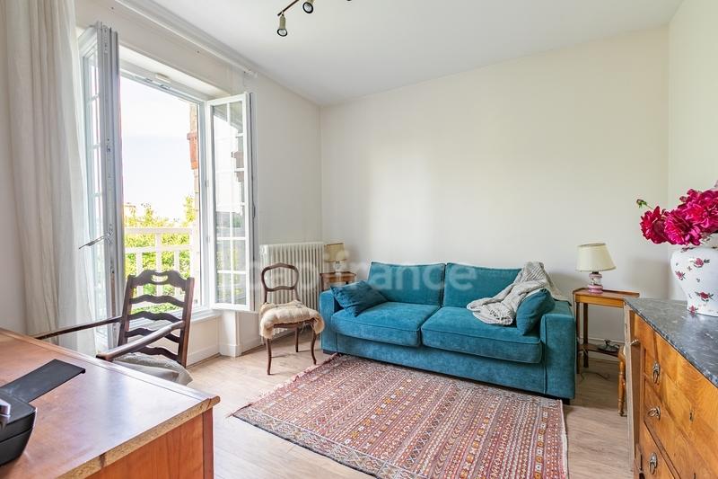 Maison - 170 m² - 7 pièces