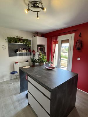Maison - 103 m² - 5 pièces