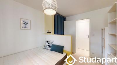 Chambre - 10 m² - 1 pièce