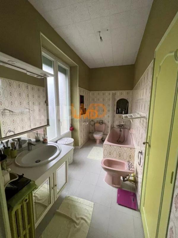 Maison - 142 m² - 6 pièces