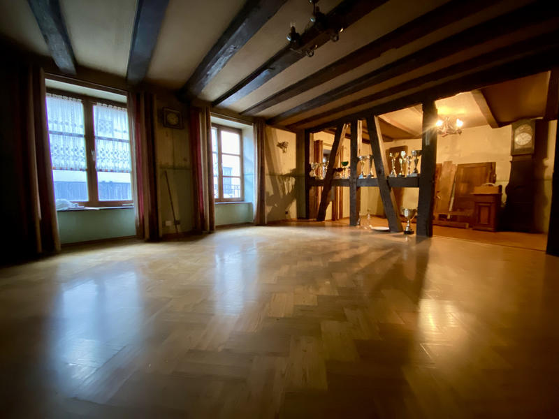 Maison - 209 m² - 10 pièces