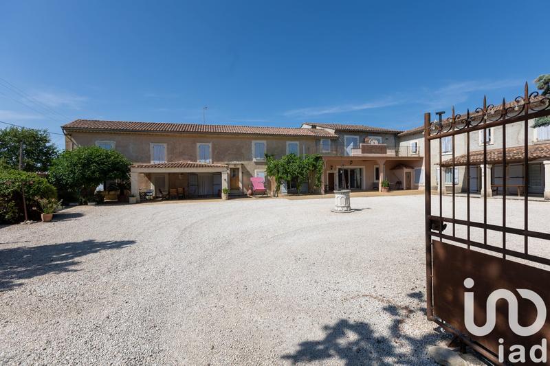 Maison - 980 m² - 5 pièces