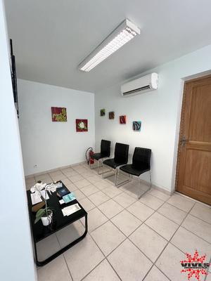 Local d'activités - 31 m² - 2 pièces