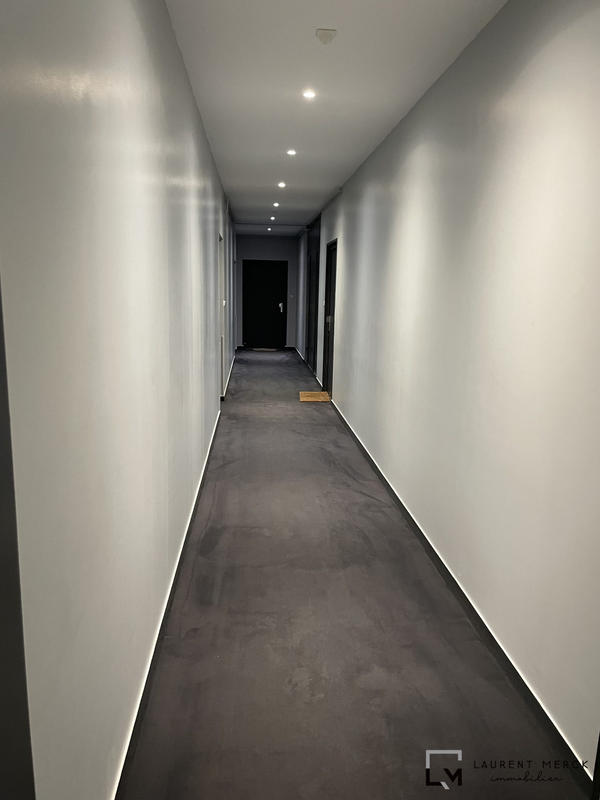 Appartement - 77 m² - 4 pièces