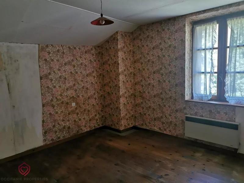 Maison de village - 87 m² - 5 pièces