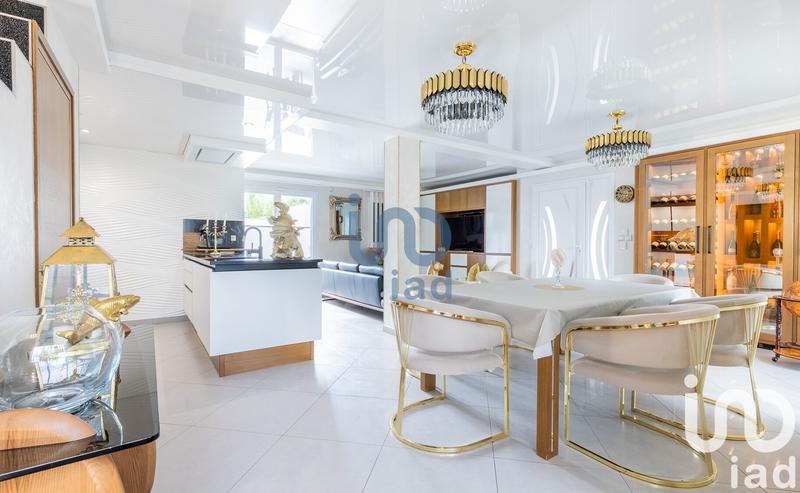 Maison - 142 m² - 6 pièces