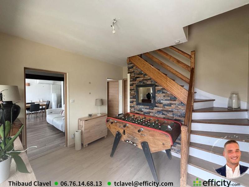 Pavillon - 133 m² - 7 pièces