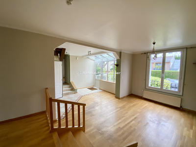 Maison - 108 m² - 5 pièces