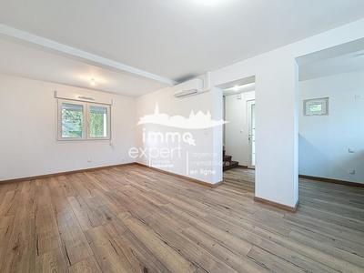 Maison - 120 m² - 4 pièces