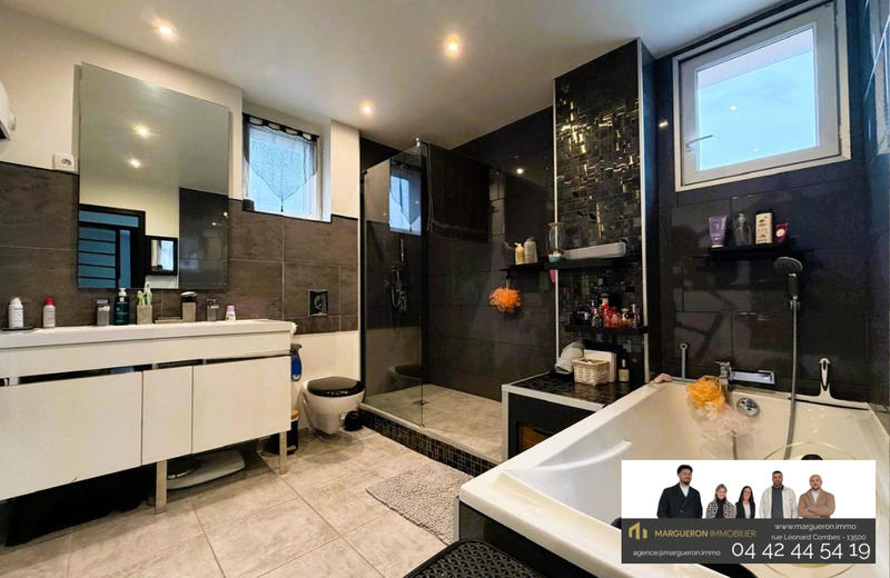 Villa - 110 m² - 5 pièces