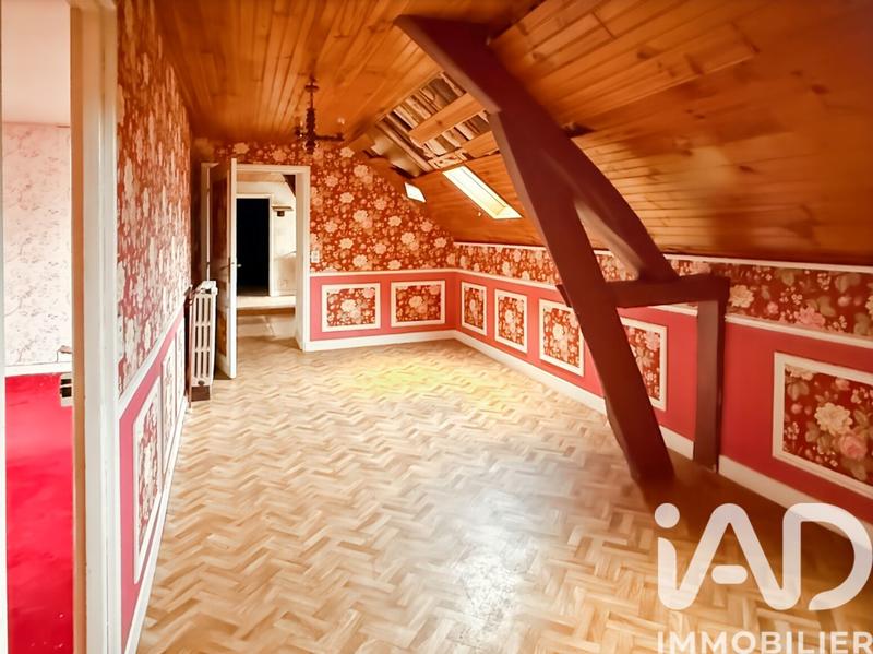 Maison - 171 m² - 7 pièces