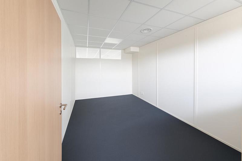 Bureau - 185 m² - 7 pièces