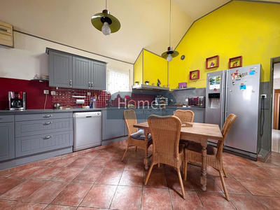 Maison - 126 m² - 4 pièces