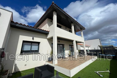 Maison - 110 m² - 4 pièces