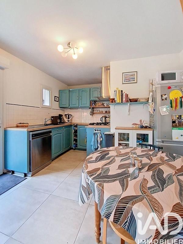 Maison - 95 m² - 4 pièces