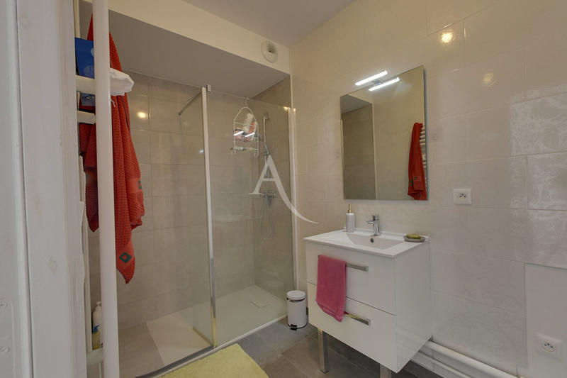 Appartement - 91 m² - 5 pièces