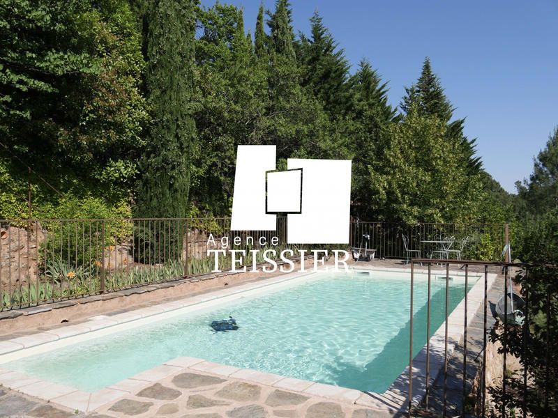 Mas - 130 m² - 5 pièces