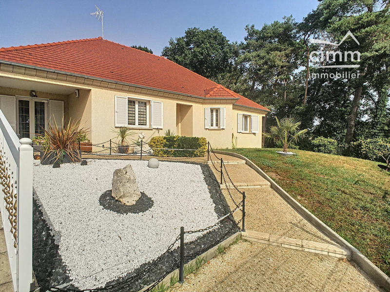 Maison - 194 m² - 6 pièces