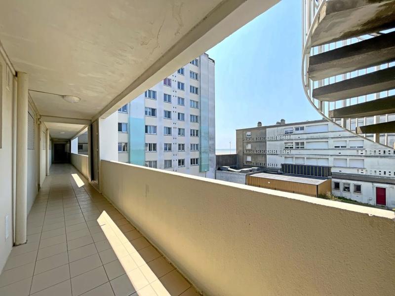 Studio - 36 m² - 2 pièces