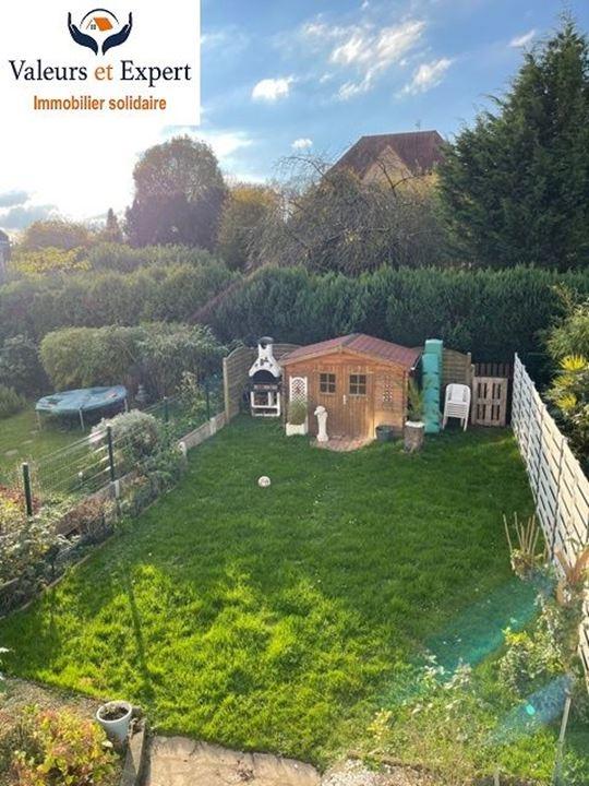 Maison traditionnelle - 95 m² - 5 pièces