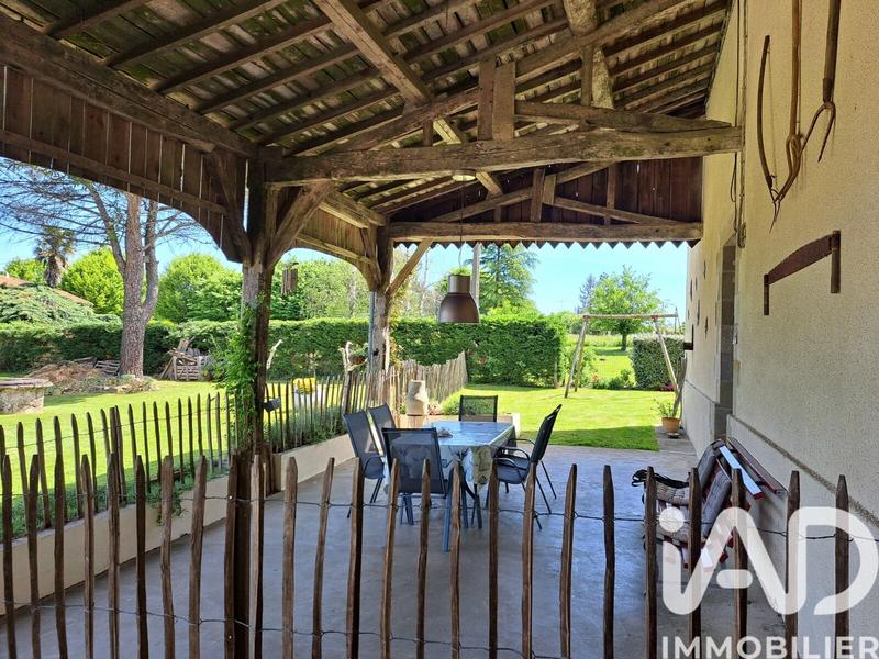 Maison - 289 m² - 7 pièces