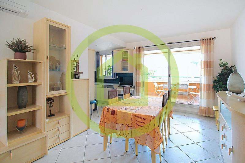 Appartement - 95 m² - 4 pièces