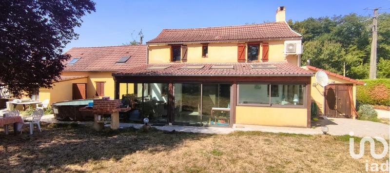 Maison - 170 m² - 8 pièces