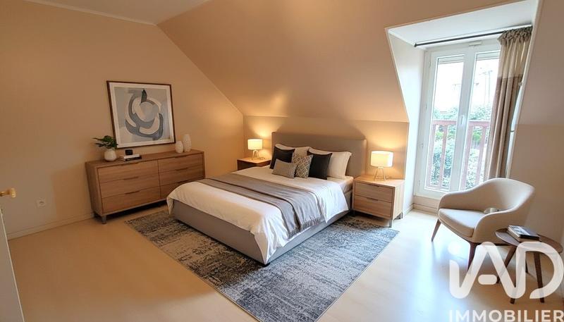 Maison - 97 m² - 5 pièces