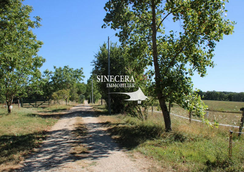 Maison - 200 m² - 6 pièces