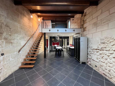 Loft - 68 m² - 2 pièces