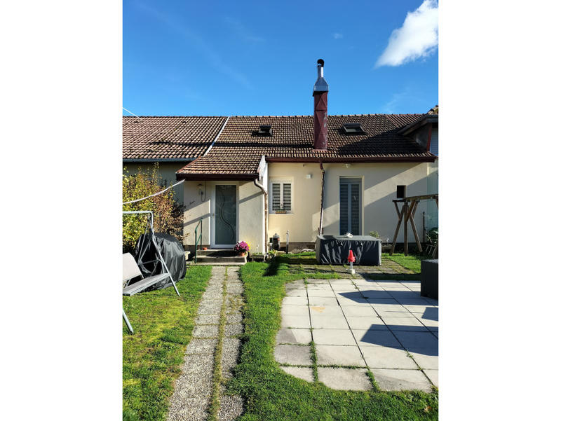 Maison - 80 m² - 5 pièces