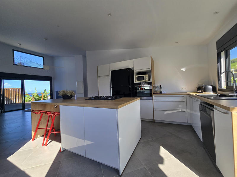 Maison - 124 m² - 4 pièces