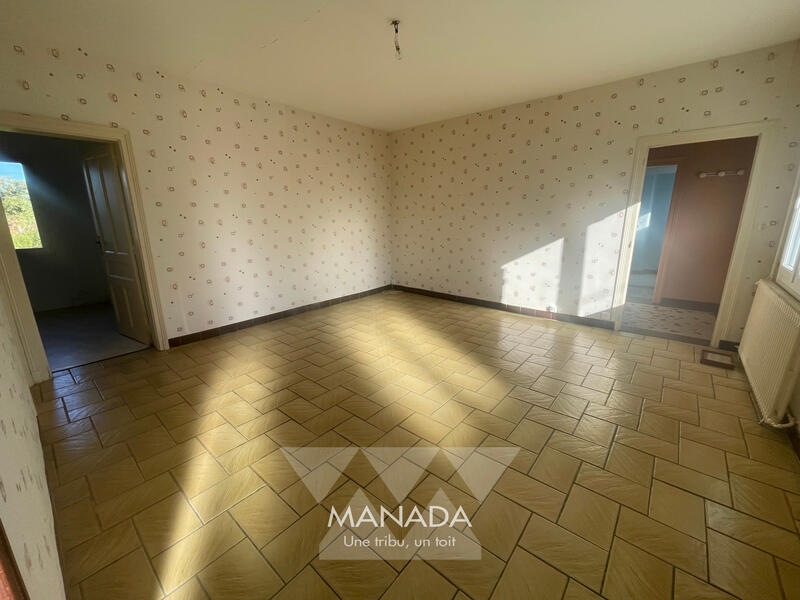 Maison - 90 m² - 5 pièces