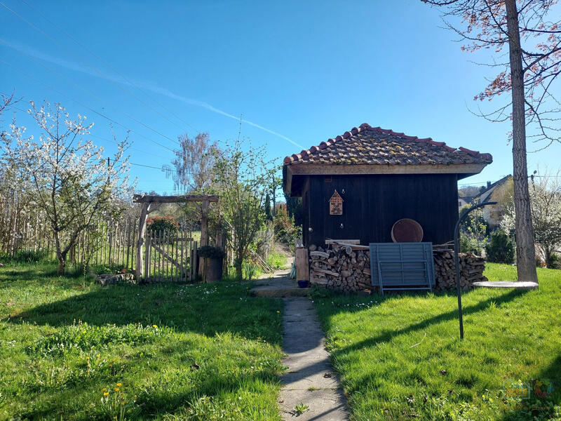 Maison - 269 m² - 9 pièces