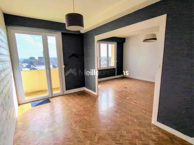 Appartement - 80 m² - 4 pièces