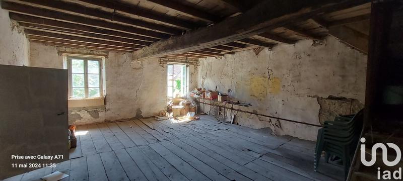 Maison - 335 m² - 12 pièces