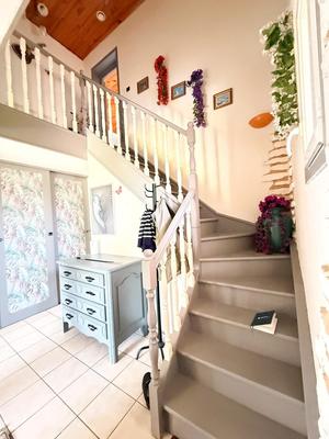 Maison - 166 m² - 7 pièces