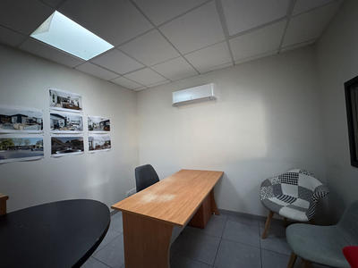 Local commercial - 59 m² - 3 pièces