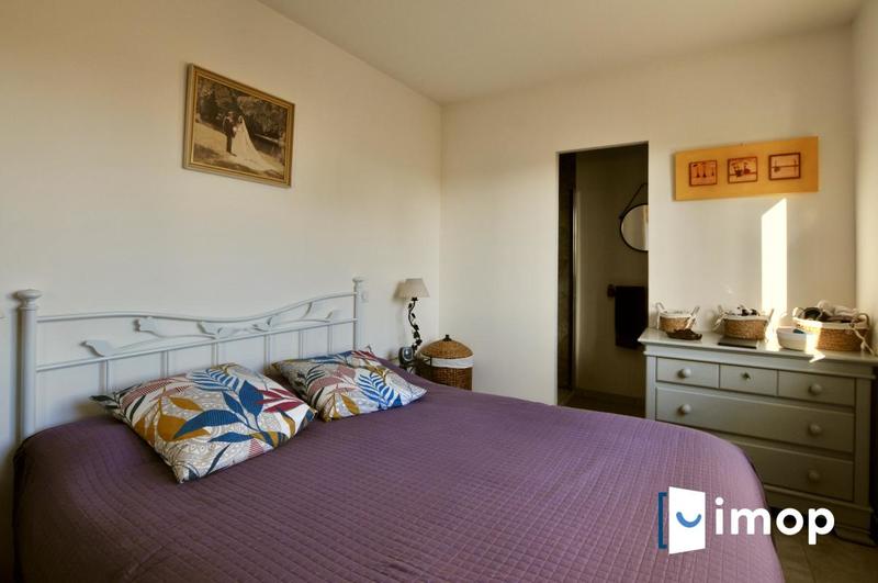 Villa - 90 m² - 4 pièces