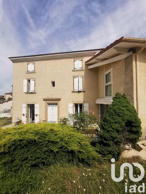 Maison - 165 m² - 9 pièces